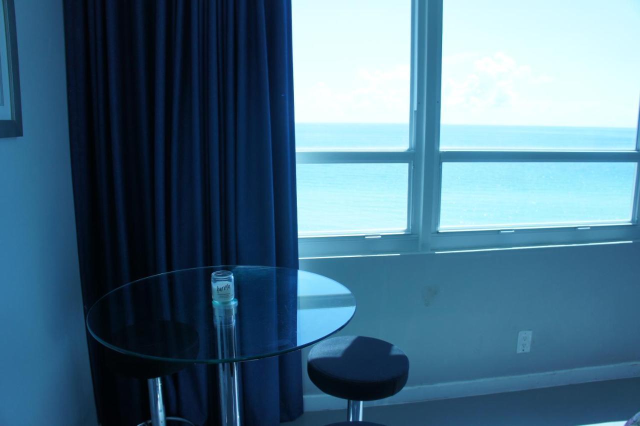 מיאמי ביץ' Castle 835 Oceanview Studio On Beach With Pool, Gym, Bars, And Free Parking מראה חיצוני תמונה