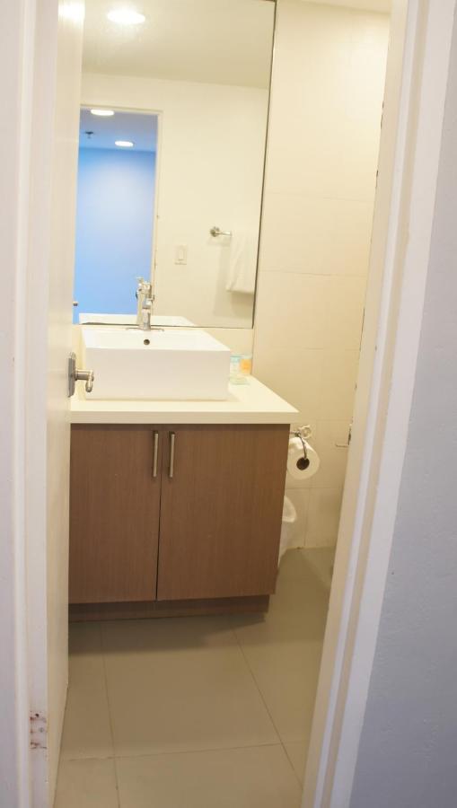 מיאמי ביץ' Castle 835 Oceanview Studio On Beach With Pool, Gym, Bars, And Free Parking מראה חיצוני תמונה