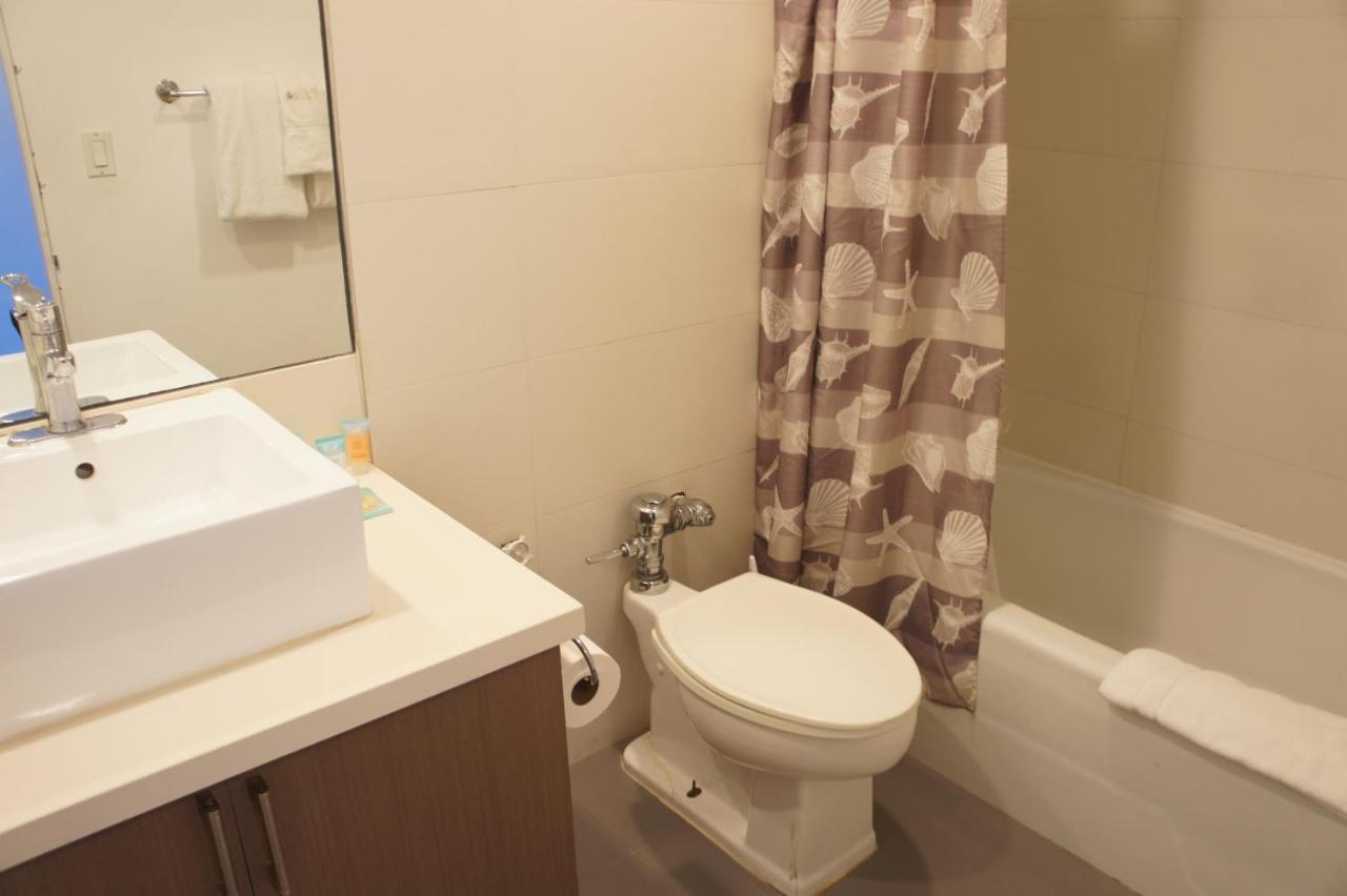 מיאמי ביץ' Castle 835 Oceanview Studio On Beach With Pool, Gym, Bars, And Free Parking מראה חיצוני תמונה