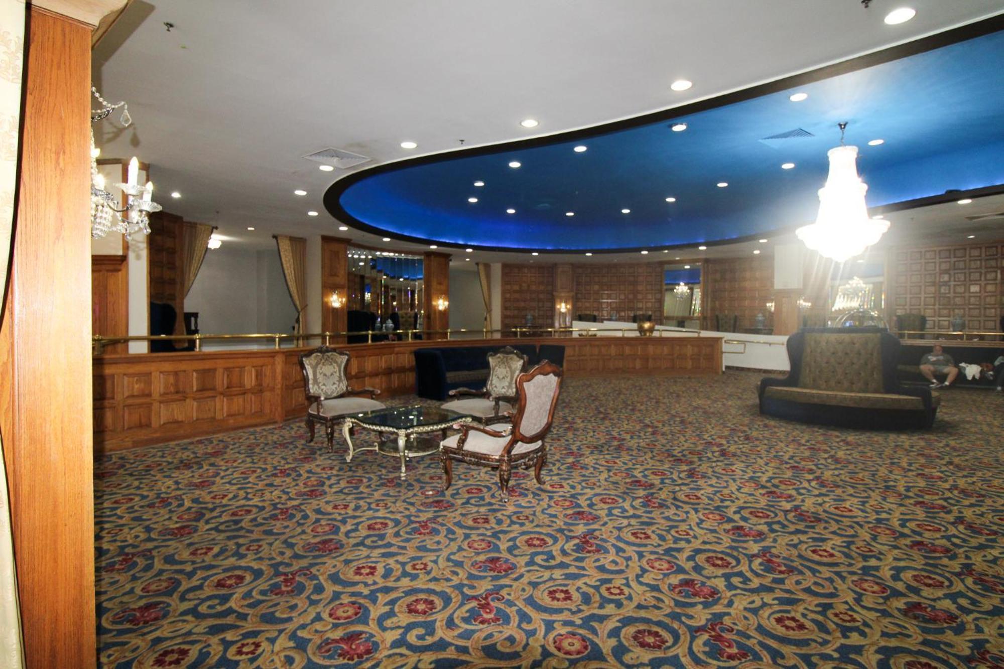 מיאמי ביץ' Castle 835 Oceanview Studio On Beach With Pool, Gym, Bars, And Free Parking מראה חיצוני תמונה